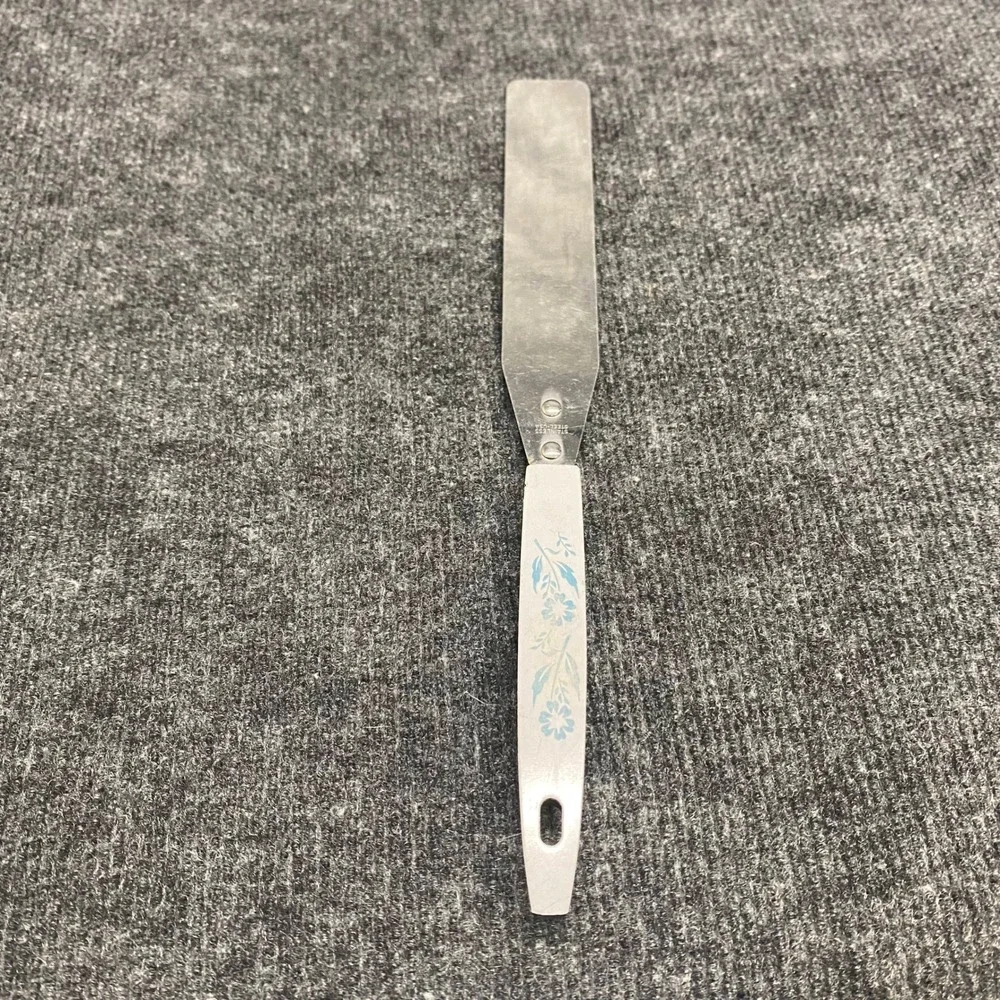 Vintage Blue Cornflower Floral Icing Spatula Stainless Steel USA 11.75 Inch